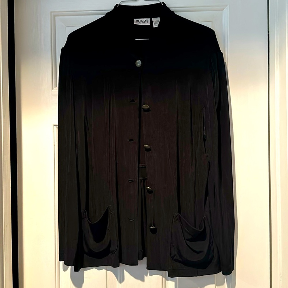 Chico’s travelers collection top